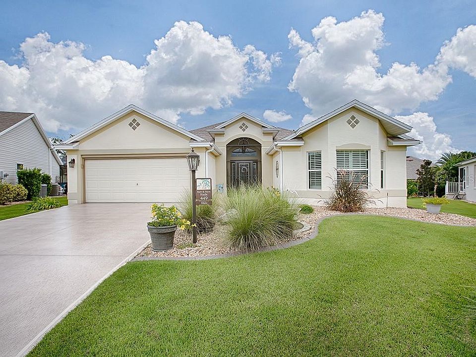 1st image of 449 Ainsworth Cir
