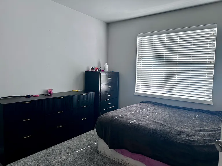 bed room-2