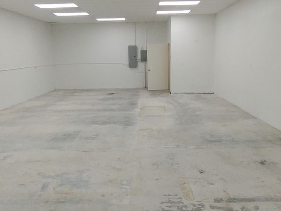 2nd image of 9349 Melvin Ave Suite 8