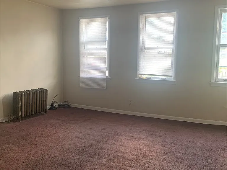 310 Knox Ave — Photo 15