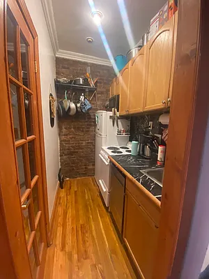 Rented by Urban Real Estate Property Group Inc | media 2