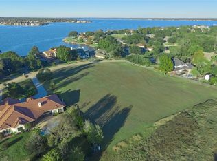 62 Lake Estates Dr, Montgomery, TX 77356