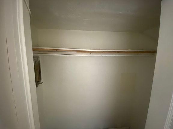 5th image of 534 Fallowfield Ave #1