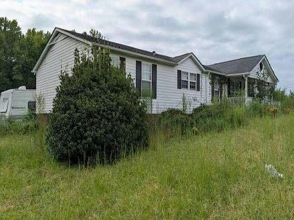 2nd image of 44192 Danville Rd