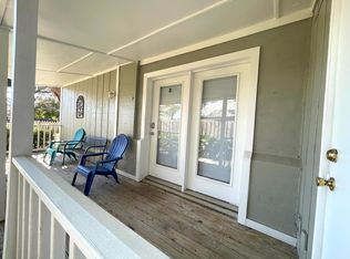 601 Morphy Ave #D, Fairhope, AL 36532