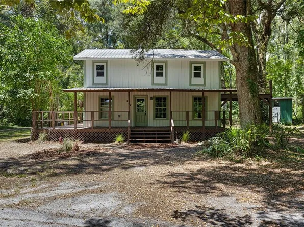 247 NE 746th St, Old Town, FL 32680