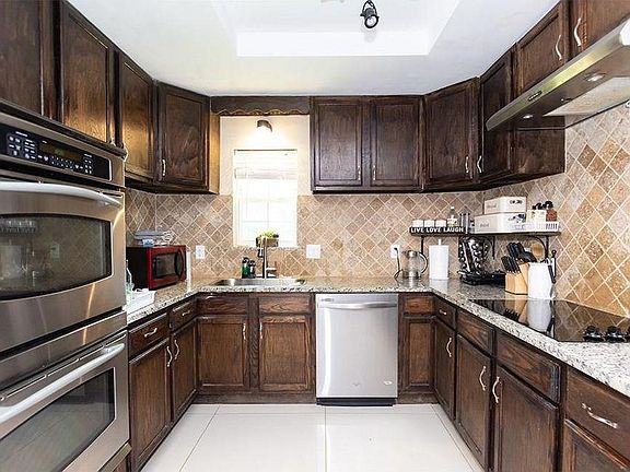 2nd image of 3410 Morning Star Ln