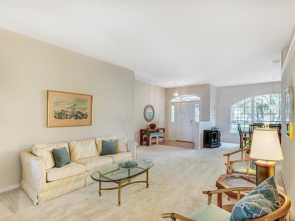 4th image of 32440 Crystal Breeze Ln