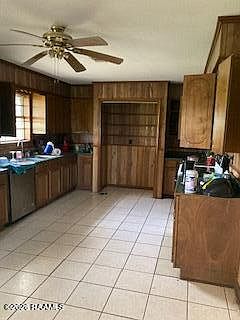 4th image of 16918 State Highway 685