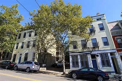 1610 Sycamore St #3 — Photo 4