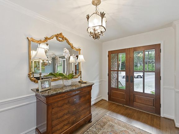 5th image of 3601 Crestbrook Rd