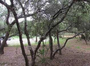 1402 N Terry St, Rockport, TX 78382