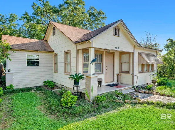 304 W Myrtle Ave, Foley, AL 36535