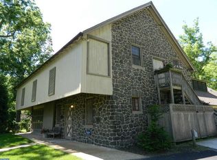 2055 Waynesborough Rd, Paoli, PA 19301