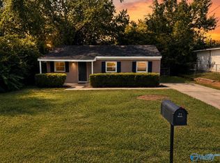 2413 Vining Ave NW, Huntsville, AL 35810