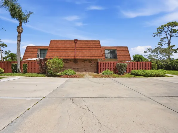 1485 Augusta Circle #124, Delray Beach, FL 33445