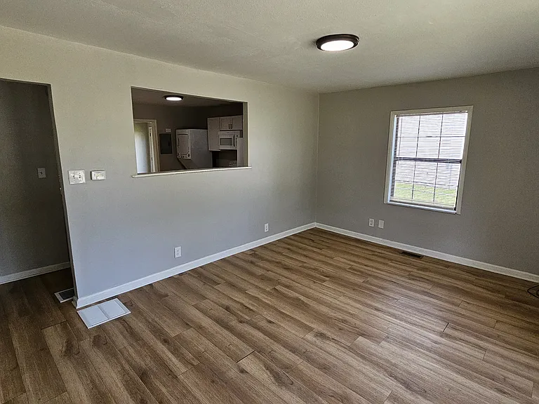 314 Marshall Dr — Photo 9