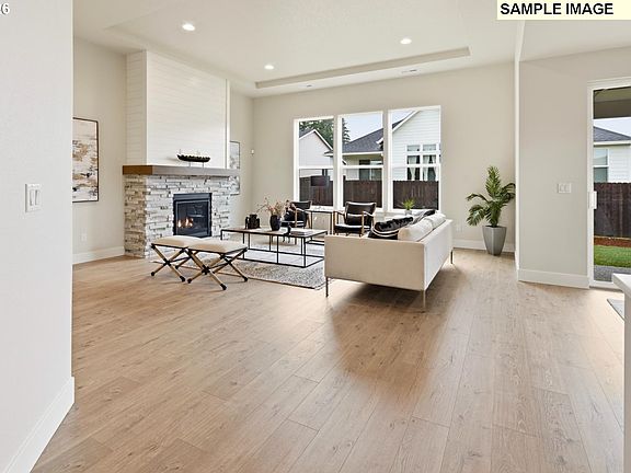 4th image of 15969 Barlow Trail Ln