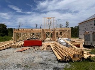 214 Black Oak Dr, Smiths Station, AL 36877