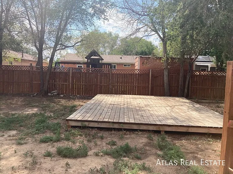 209 21st Avenue Ct — Photo 12