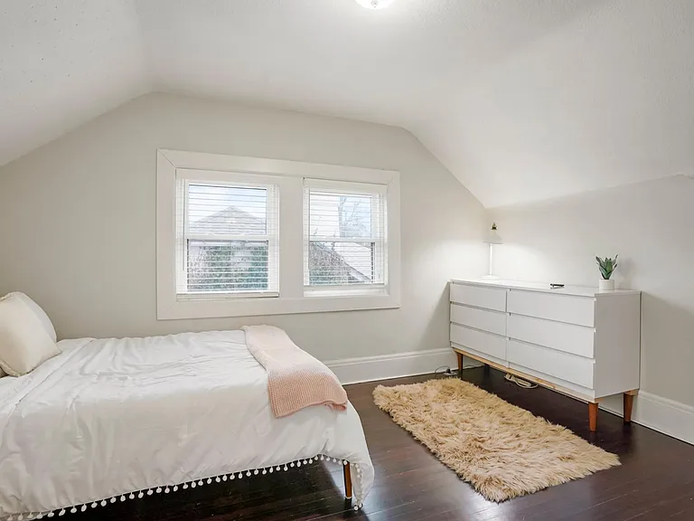 1484 Cherry St — Photo 24