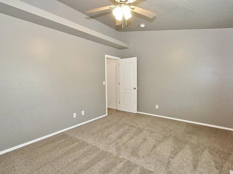 3835 N Jackie Ln — Photo 12