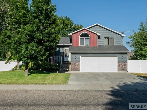 2755 Ridgecrest Dr, Idaho Falls, ID 83404