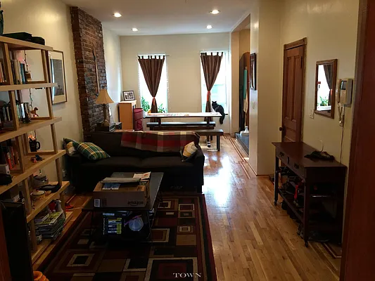 Rented by Town Residential | media 16