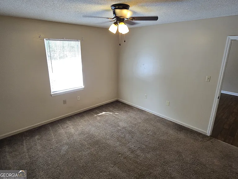 403 E Lawnwood Ave — Photo 19