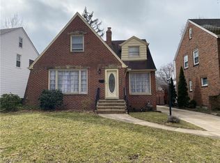 9605 Parkland Dr, Parma, OH