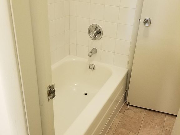 2nd image of 1427 Natalie Ln APT 108