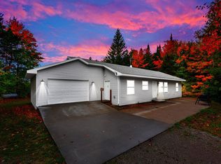 12325 Weadock Rd, Cheboygan, MI 49721