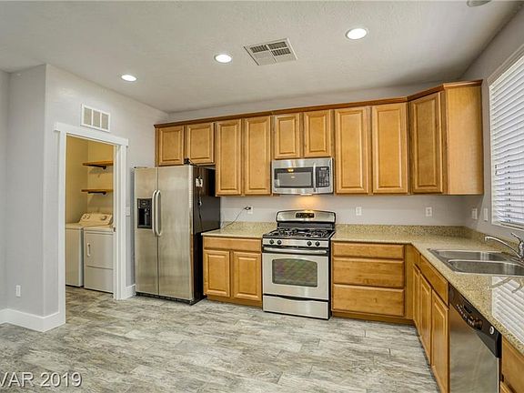 5th image of 10346 Poplar Park Ave