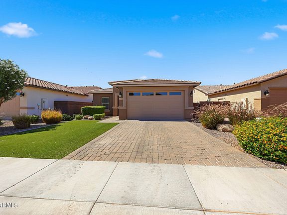 2nd image of 1177 W JOSHUA TREE Avenue
