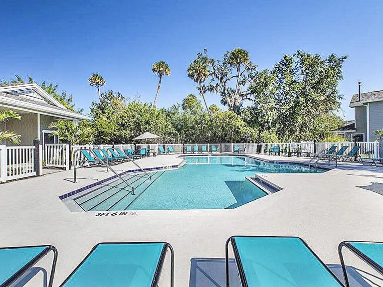 Venue at Lockwood Apartment Homes — Photo 7