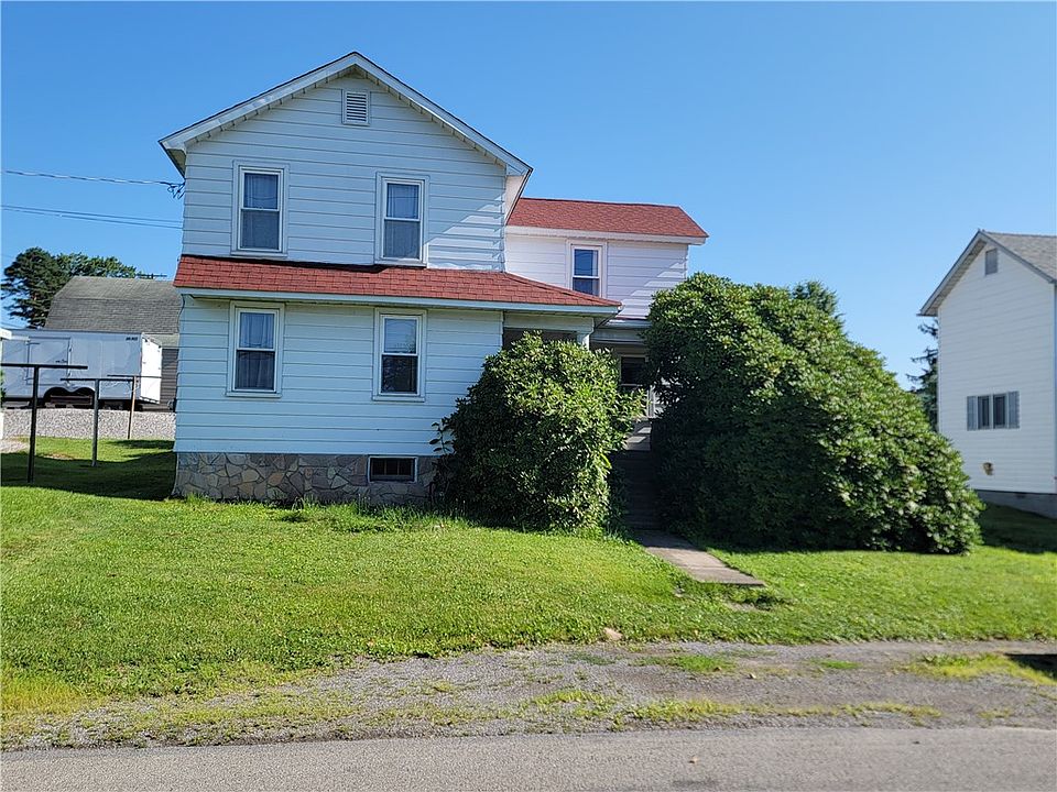 1st image of 214 Perry St