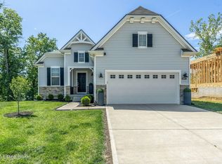 3813 Misty Grove Ct, La Grange, KY 40031