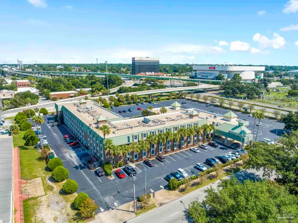 224 E Garden St APT 120, Pensacola, FL 32502
