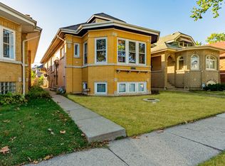 1914 Clinton Ave, Berwyn, IL 60402