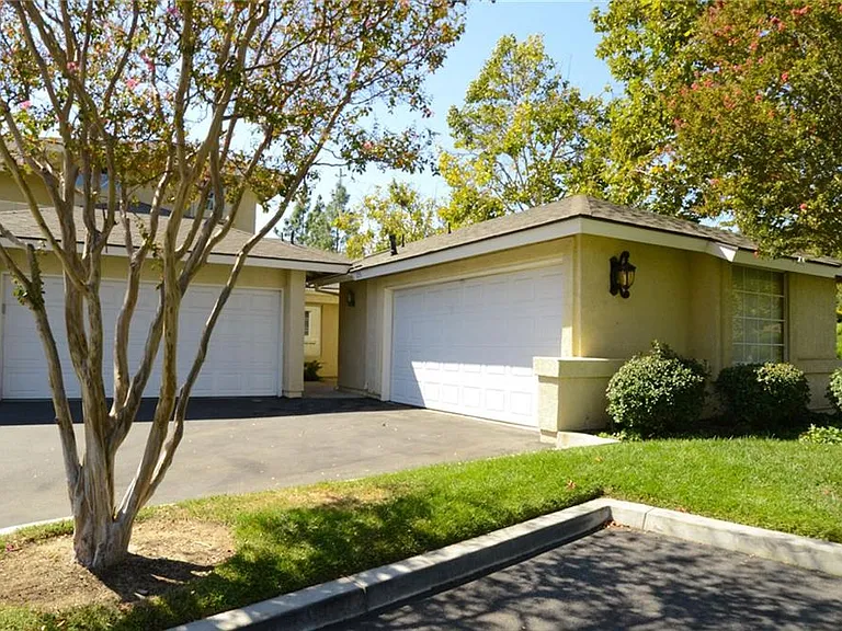 22919 Banyan Pl — Photo 3