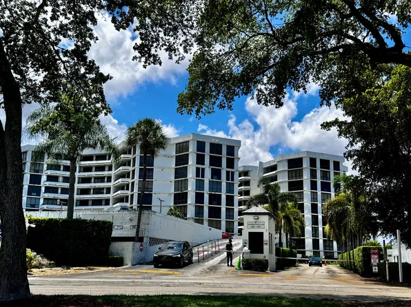 13951 Kendale Lakes Cir #807, Miami, FL 33183