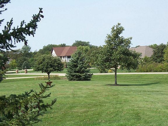 5th image of 2107 Aspen Ln