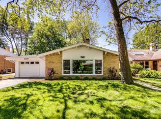 1217 Granville Ave, Park Ridge, IL 60068