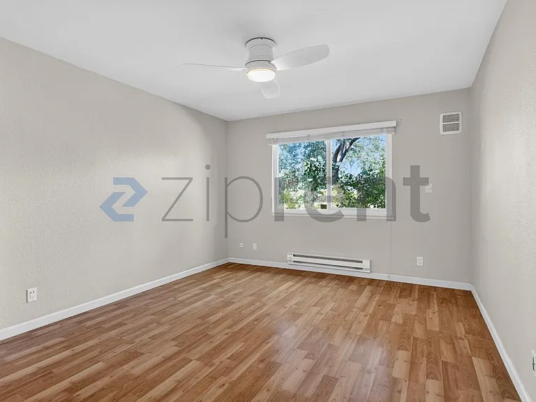 355 Masters Ct #1 — Photo 13