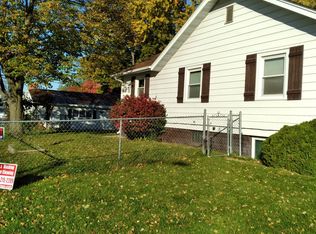 832 S 9th St, Norfolk, NE 68701