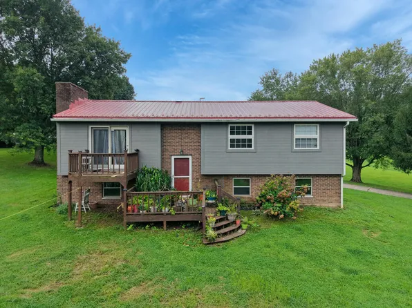 1984 Hebron Road, St. Marys, WV 26170