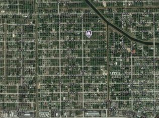 2816 13th St W, Lehigh Acres, FL 33971