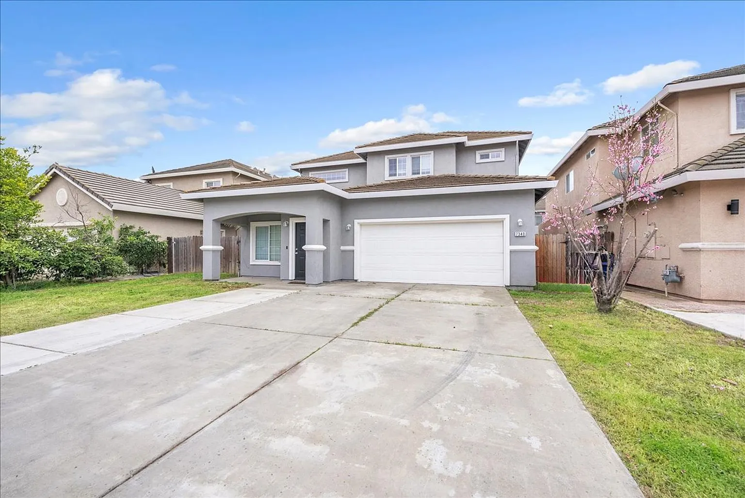 7340 Krishna Dr photo 1