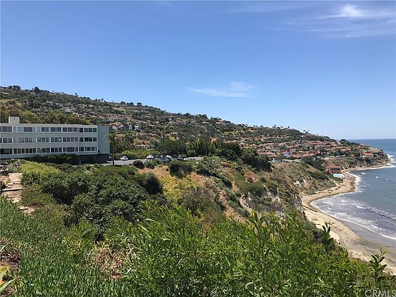 2nd image of 639 Paseo De La Playa Unit 204