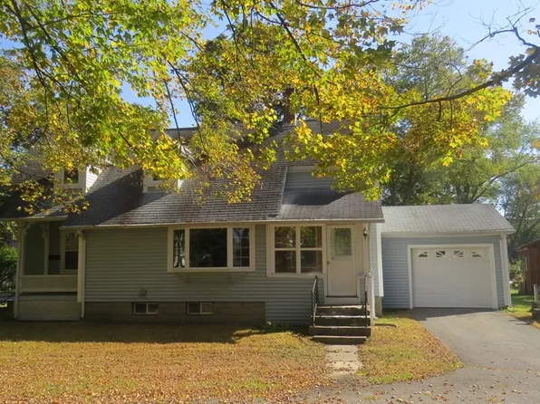 6 Eastern Ave, South Deerfield, MA 01373